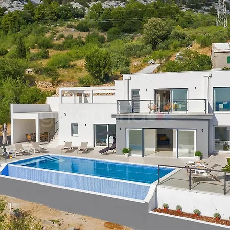 Luxury Mare Visum Villa